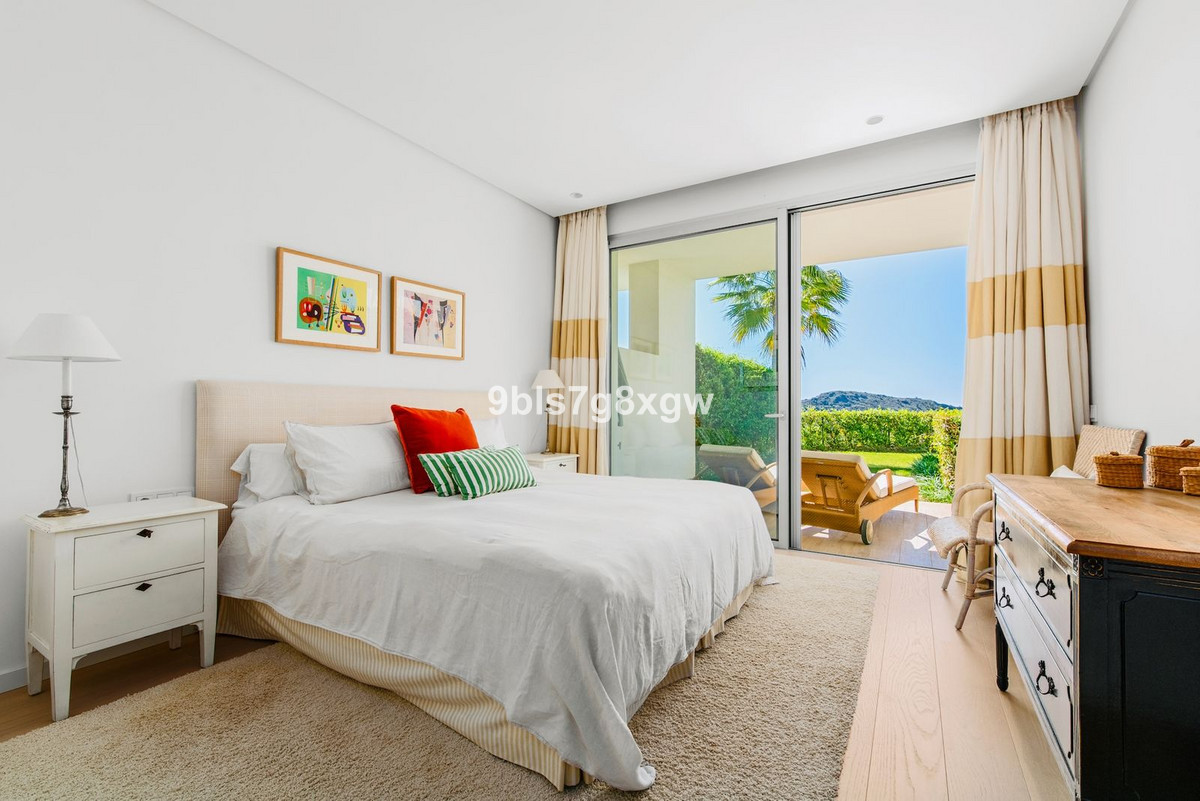 Apartamentos de 3 dormitorios en venta en Benahavís – R5360644 Apartamentos de 3 dormitorios en venta en Benahavís – R5360644