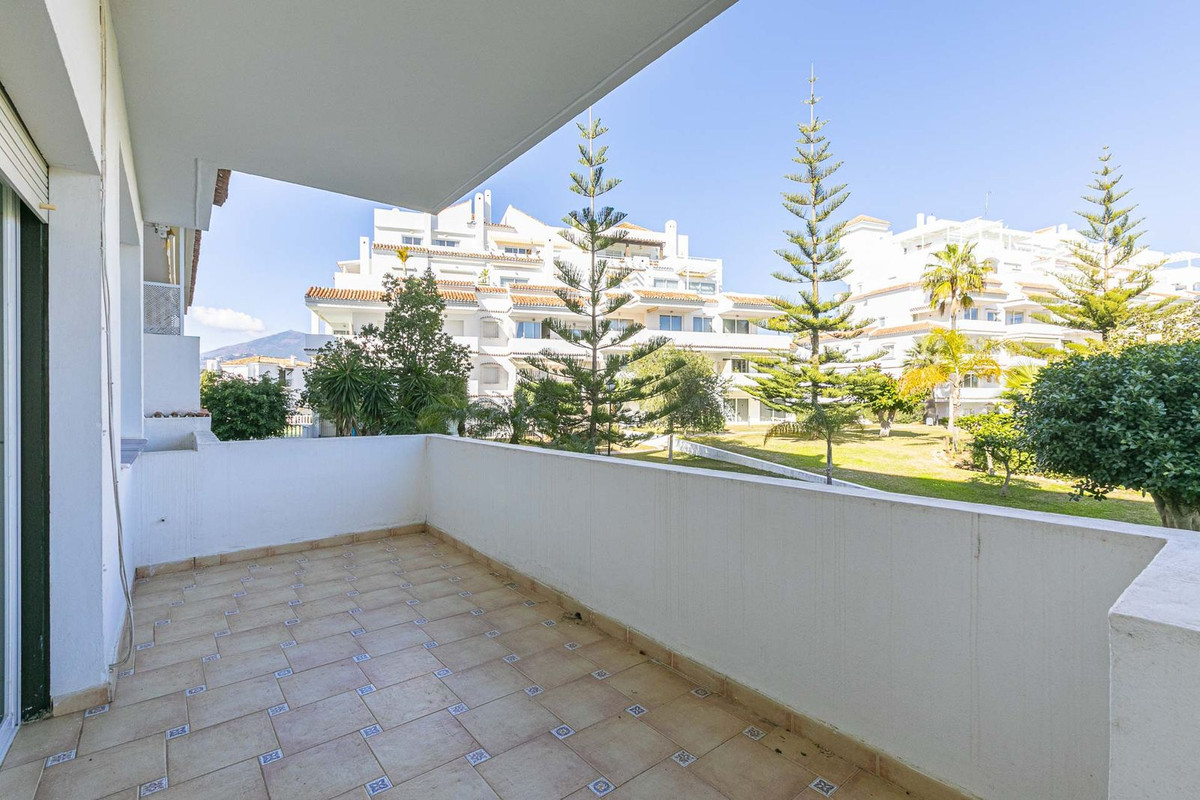 Apartamentos de 3 dormitorios en venta en Nueva Andalucía – R4967110 Apartamentos de 3 dormitorios en venta en Nueva Andalucía – R4967110
