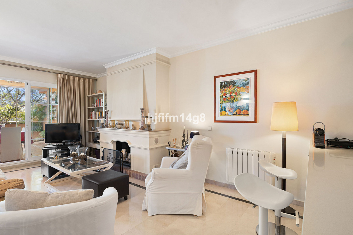 Aticos de 3 dormitorios en venta en Nueva Andalucía – R5309341 Aticos de 3 dormitorios en venta en Nueva Andalucía – R5309341