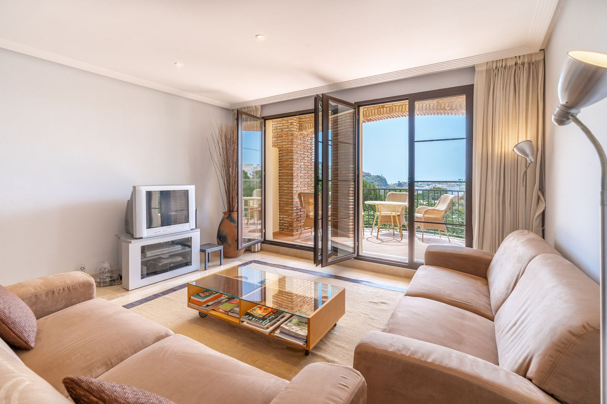 3 bedroom Apartments for sale in Los Arqueros – R4131643 3 bedroom Apartments for sale in Los Arqueros – R4131643