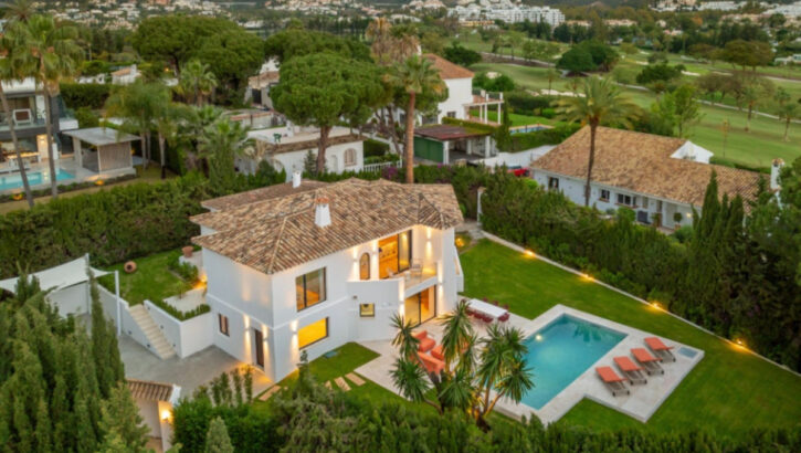4 bedroom Villas for sale in Nueva Andalucía – R5017633 4 bedroom Villas for sale in Nueva Andalucía – R5017633 in