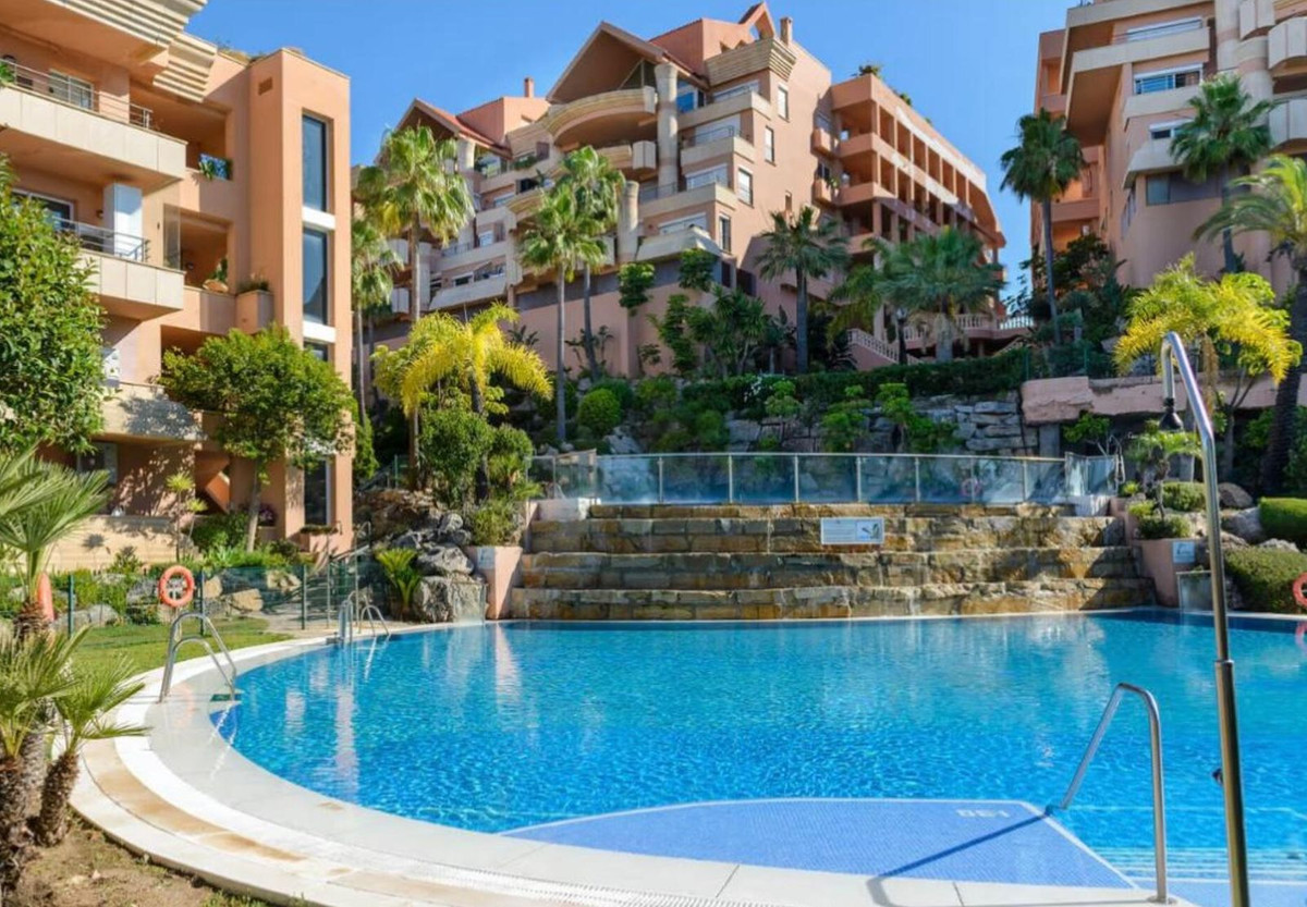 2 bedroom Apartments for sale in Nueva Andalucía – R5200120 2 bedroom Apartments for sale in Nueva Andalucía – R5200120