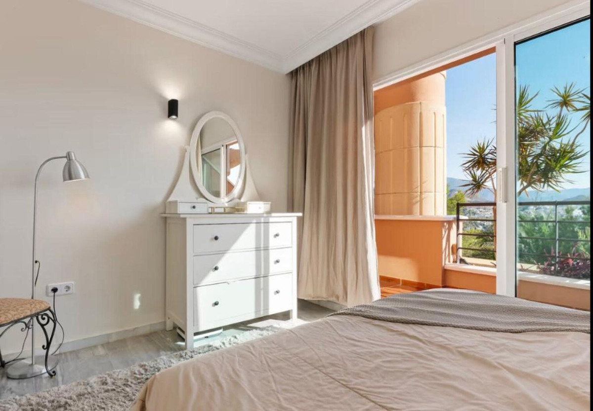 2 bedroom Apartments for sale in Nueva Andalucía – R5200120 2 bedroom Apartments for sale in Nueva Andalucía – R5200120