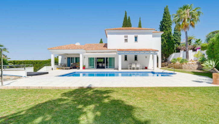 Villas de 4 dormitorios en venta en El Rosario – R5411770 Villas de 4 dormitorios en venta en El Rosario – R5411770 en