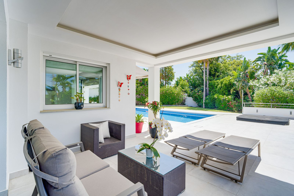 Villas de 4 dormitorios en venta en El Rosario – R5411770 Villas de 4 dormitorios en venta en El Rosario – R5411770