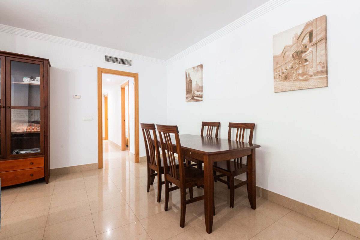 Apartamentos de 3 dormitorios en venta en Elviria – R5111278 Apartamentos de 3 dormitorios en venta en Elviria – R5111278