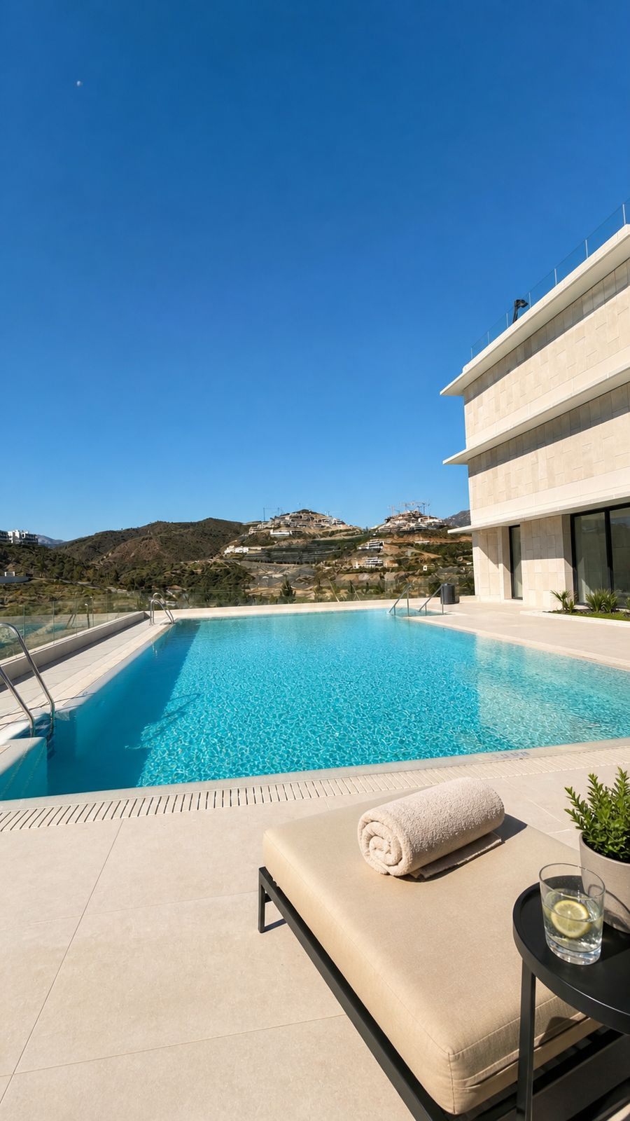 4 bedroom Apartments for sale in La Quinta – R5367184 4 bedroom Apartments for sale in La Quinta – R5367184