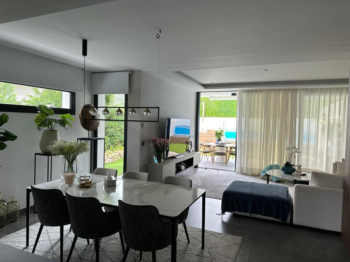 5 bedroom Semi-detached for sale in Puerto Banús – R5350705 5 bedroom Semi-detached for sale in Puerto Banús – R5350705