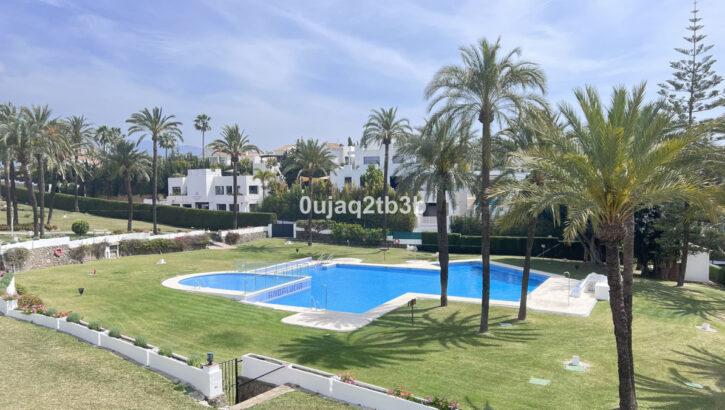 Apartamentos de 4 dormitorios en venta en Nueva Andalucía – R5291482 Apartamentos de 4 dormitorios en venta en Nueva Andalucía – R5291482 en