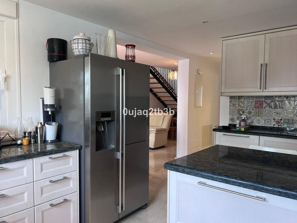 4 bedroom Apartments for sale in Nueva Andalucía – R5291482 4 bedroom Apartments for sale in Nueva Andalucía – R5291482
