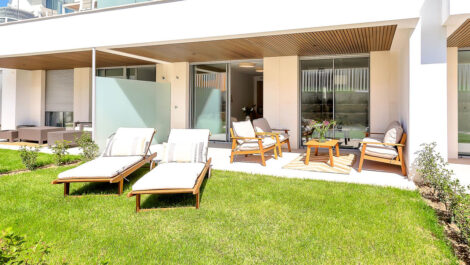 2 bedroom Apartments for sale in Elviria – R5324530