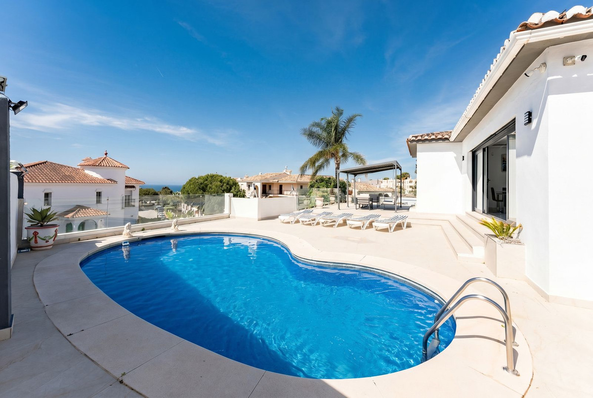 Villas de 4 dormitorios en venta en Riviera del Sol – R5419993 Villas de 4 dormitorios en venta en Riviera del Sol – R5419993