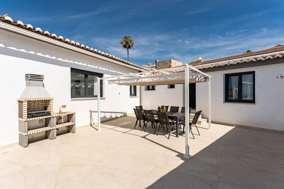 Villas de 4 dormitorios en venta en Riviera del Sol – R5419993 Villas de 4 dormitorios en venta en Riviera del Sol – R5419993