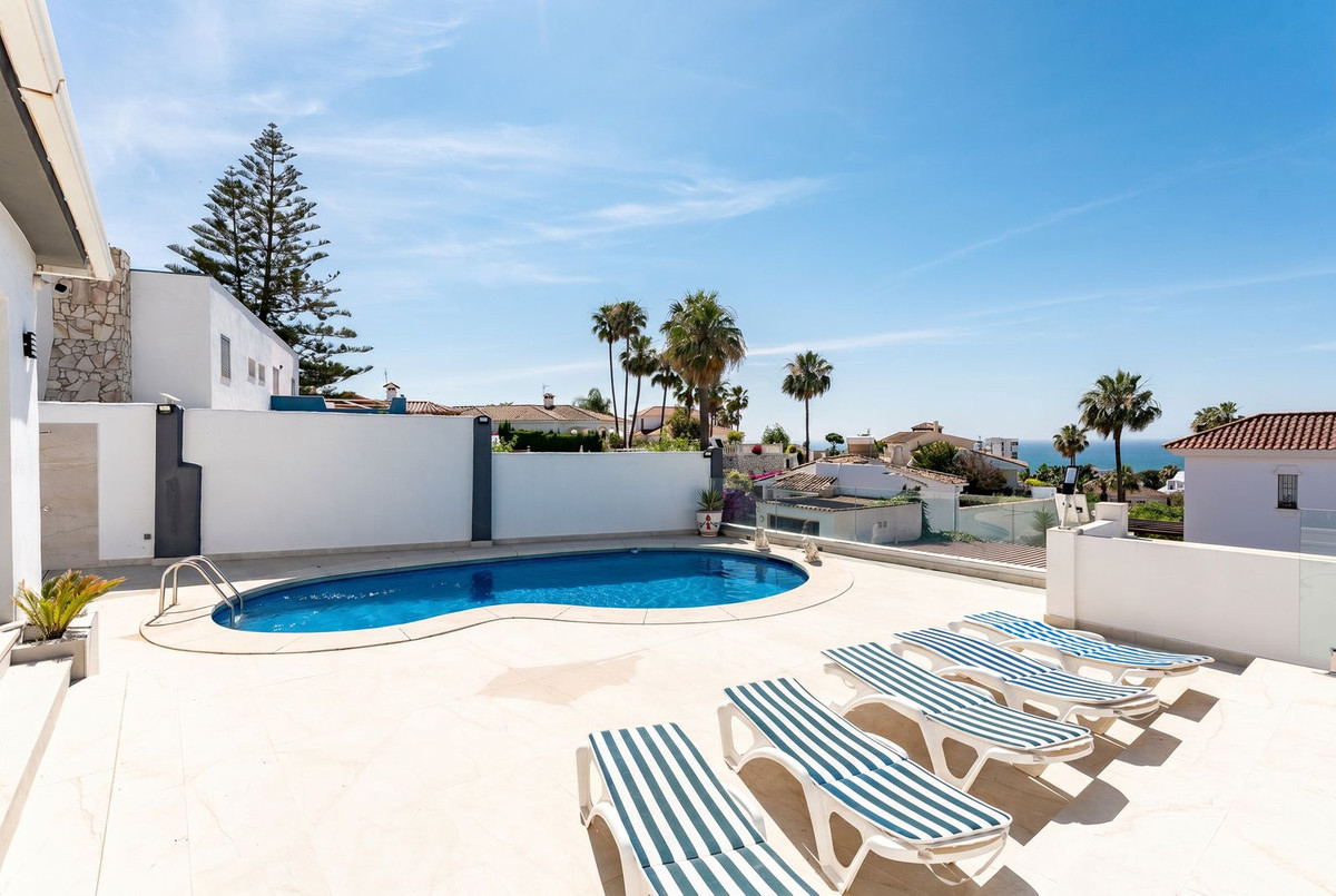 Villas de 4 dormitorios en venta en Riviera del Sol – R5419993 Villas de 4 dormitorios en venta en Riviera del Sol – R5419993