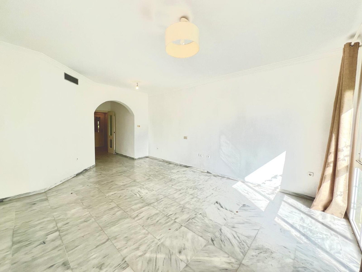 3 bedroom Apartments for sale in Marbella – R5370454 3 bedroom Apartments for sale in Marbella – R5370454