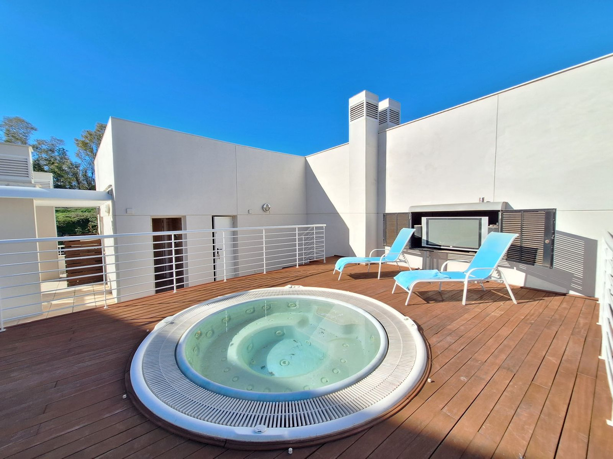 Apartamentos de 3 dormitorios en venta en Nueva Andalucía – R5264248 Apartamentos de 3 dormitorios en venta en Nueva Andalucía – R5264248