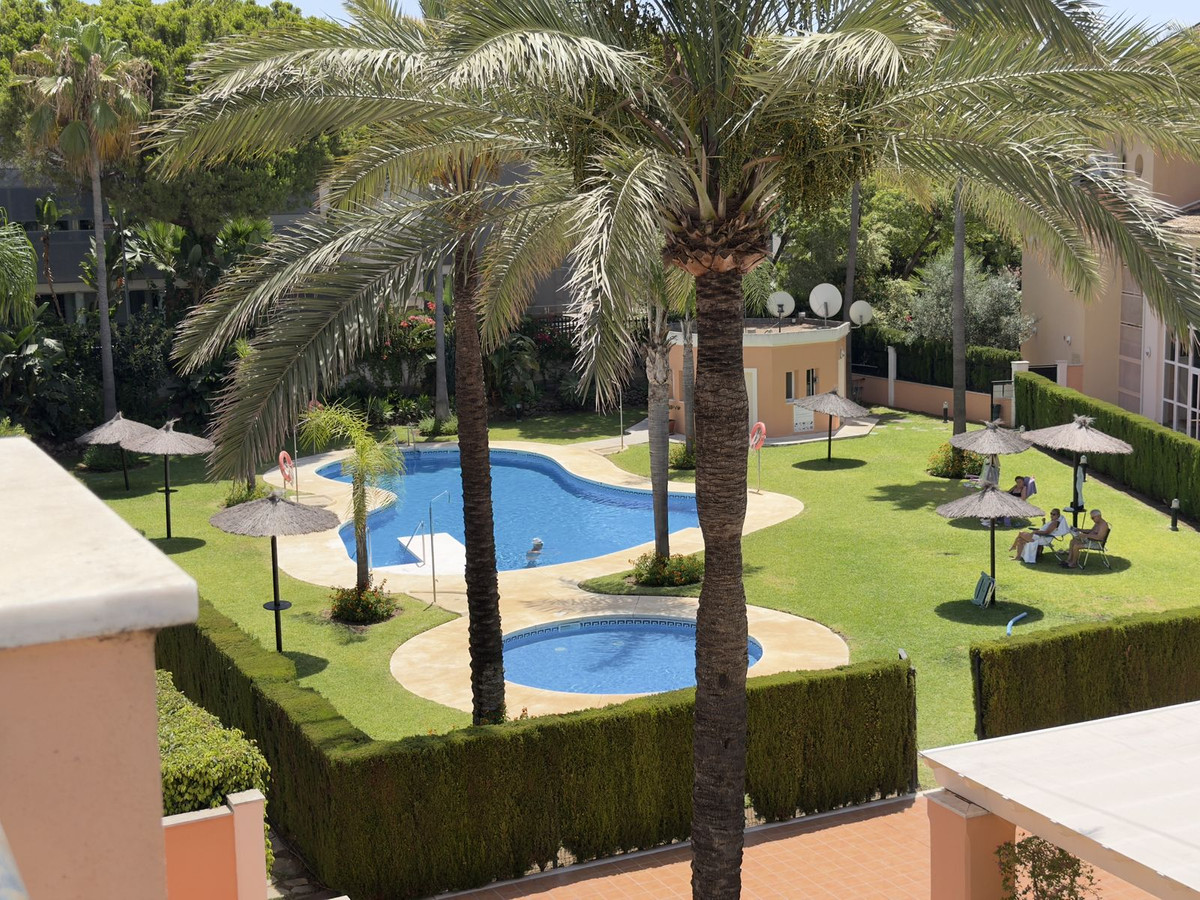 Aticos de 1 dormitorio en venta en Elviria – R5440312 Aticos de 1 dormitorio en venta en Elviria – R5440312