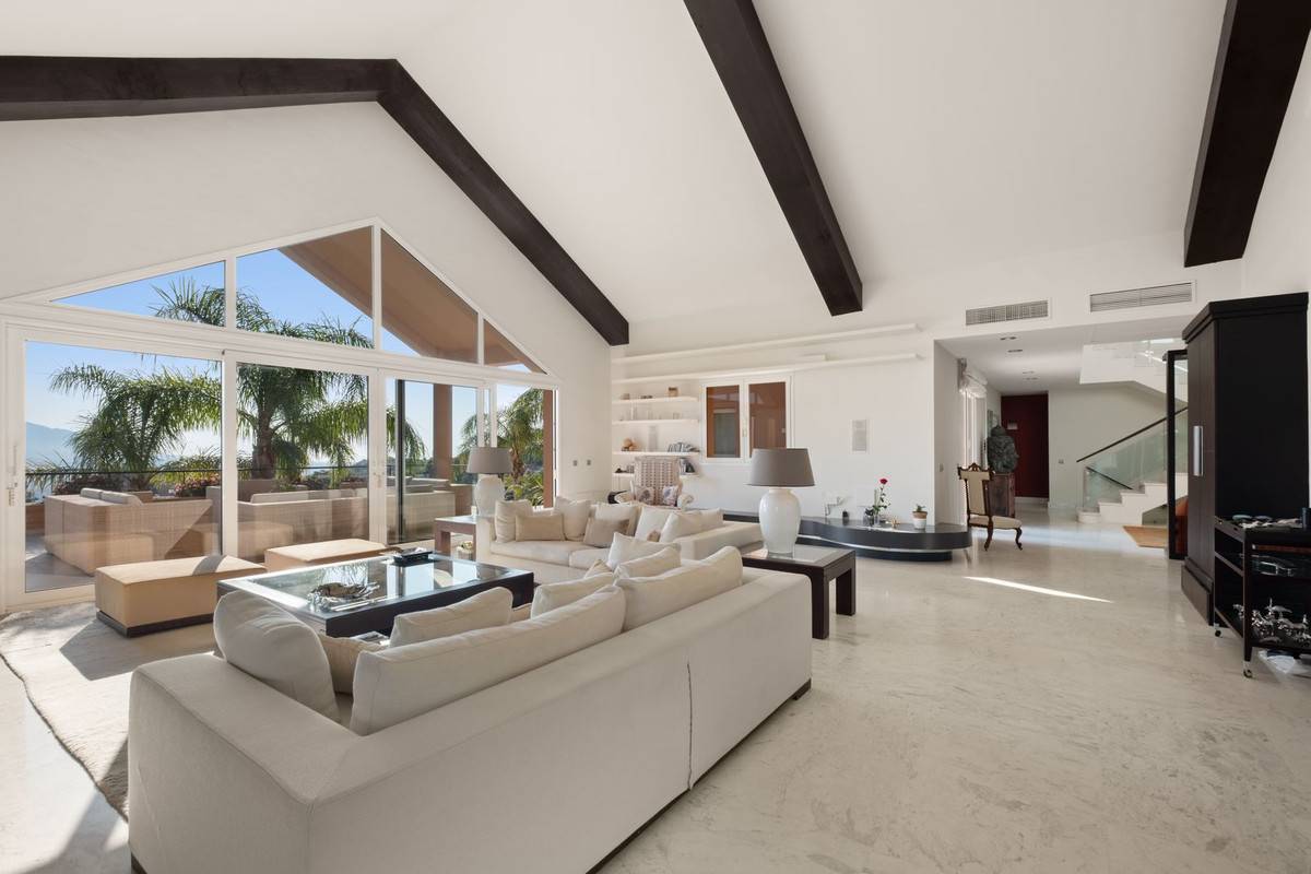 Villas de 5 dormitorios en venta en La Mairena – R5430460 Villas de 5 dormitorios en venta en La Mairena – R5430460