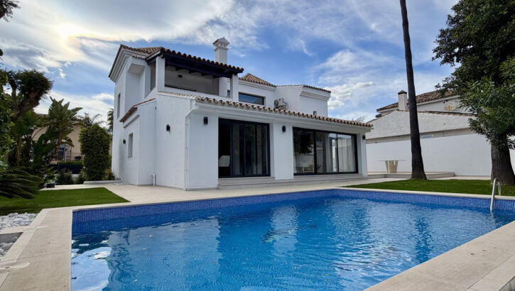 5 bedroom Villas for sale in Puerto Banús – R5365042 5 bedroom Villas for sale in Puerto Banús – R5365042 in