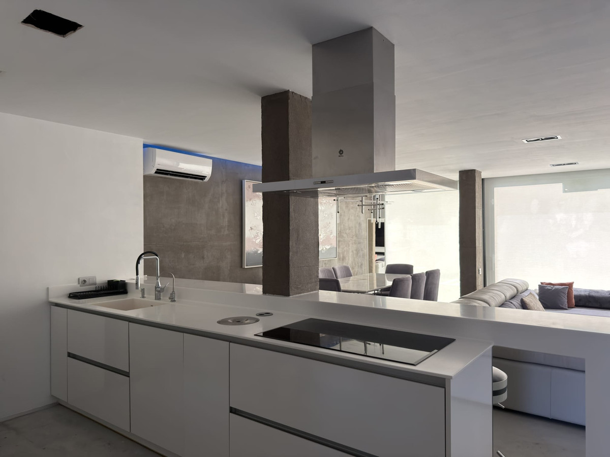 Pareados de 3 dormitorios en venta en Nueva Andalucía – R5449501 Pareados de 3 dormitorios en venta en Nueva Andalucía – R5449501