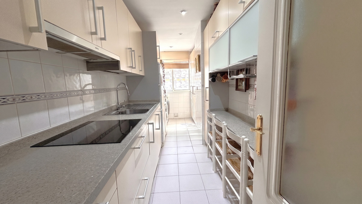 Apartamentos de 4 dormitorios en venta en Milla de Oro – R5440684 Apartamentos de 4 dormitorios en venta en Milla de Oro – R5440684