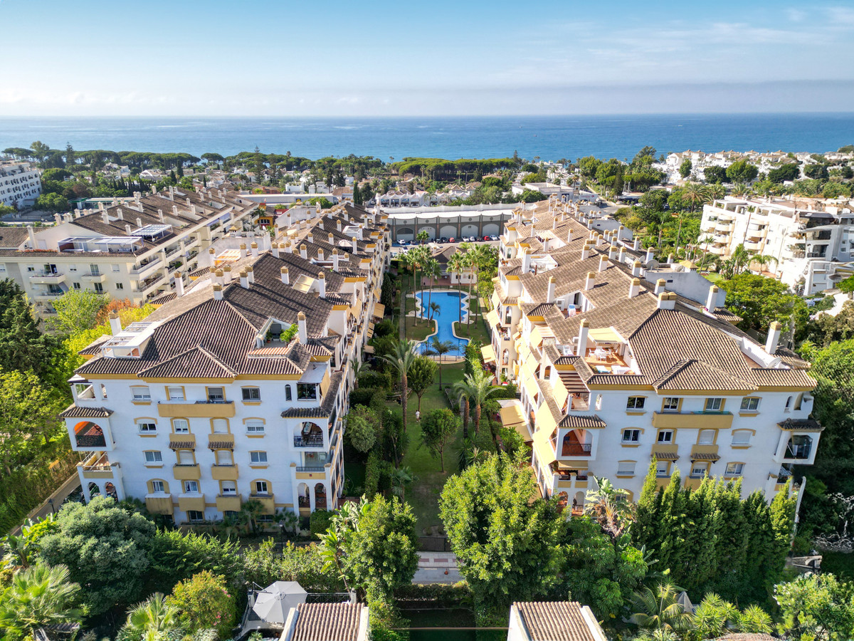 Apartamentos de 4 dormitorios en venta en Milla de Oro – R5440684 Apartamentos de 4 dormitorios en venta en Milla de Oro – R5440684