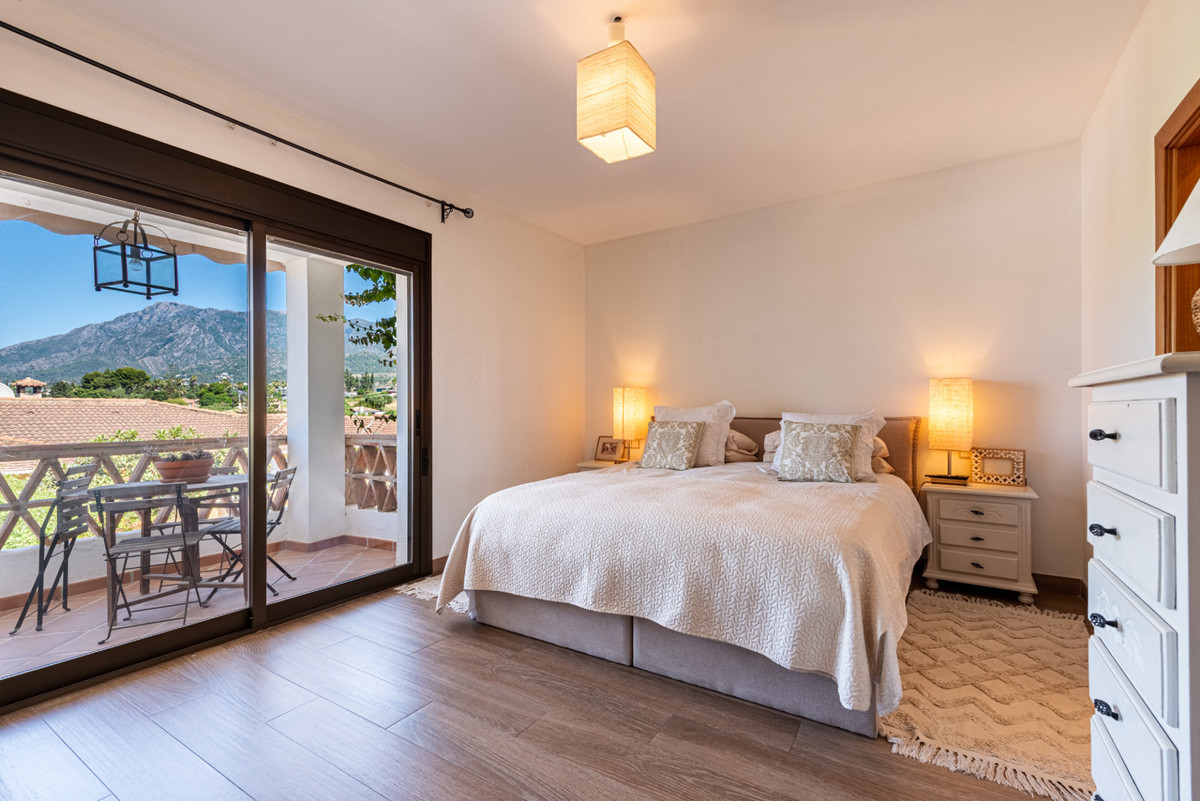 5 bedroom Villas for sale in Marbella – R5445769 5 bedroom Villas for sale in Marbella – R5445769