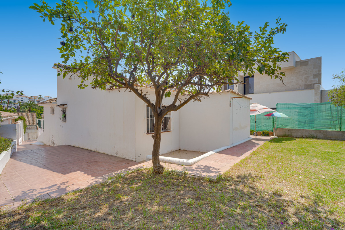 Villas de 2 dormitorios en venta en Nueva Andalucía – R5448514 Villas de 2 dormitorios en venta en Nueva Andalucía – R5448514