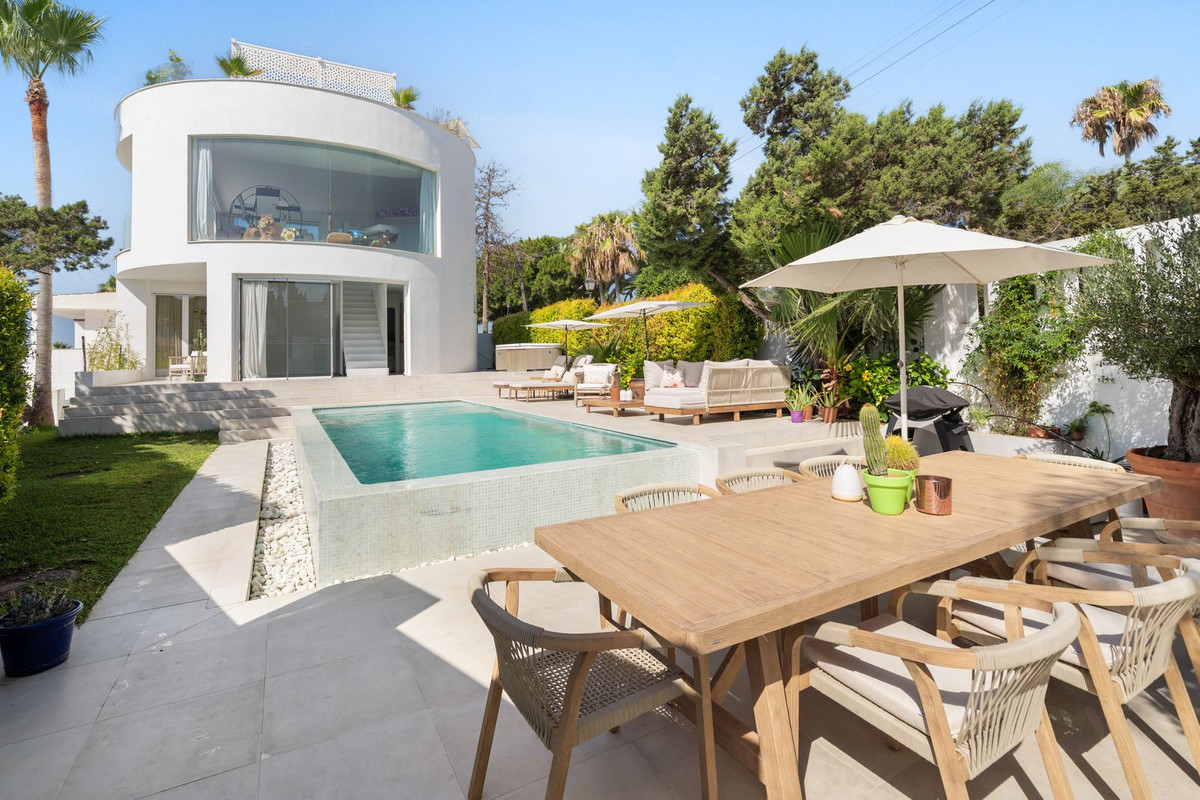 Villas de 3 dormitorios en venta en Marbesa – R5237476 Villas de 3 dormitorios en venta en Marbesa – R5237476