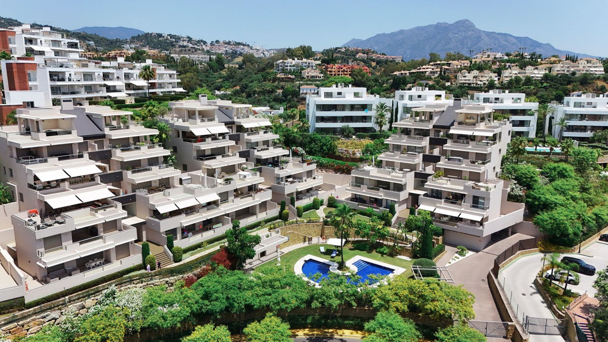 Apartamentos de 3 dormitorios en venta en Benahavís – R5079025 Apartamentos de 3 dormitorios en venta en Benahavís – R5079025