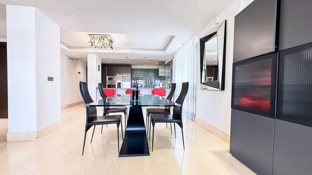 Apartamentos de 3 dormitorios en venta en Benahavís – R5079025 Apartamentos de 3 dormitorios en venta en Benahavís – R5079025