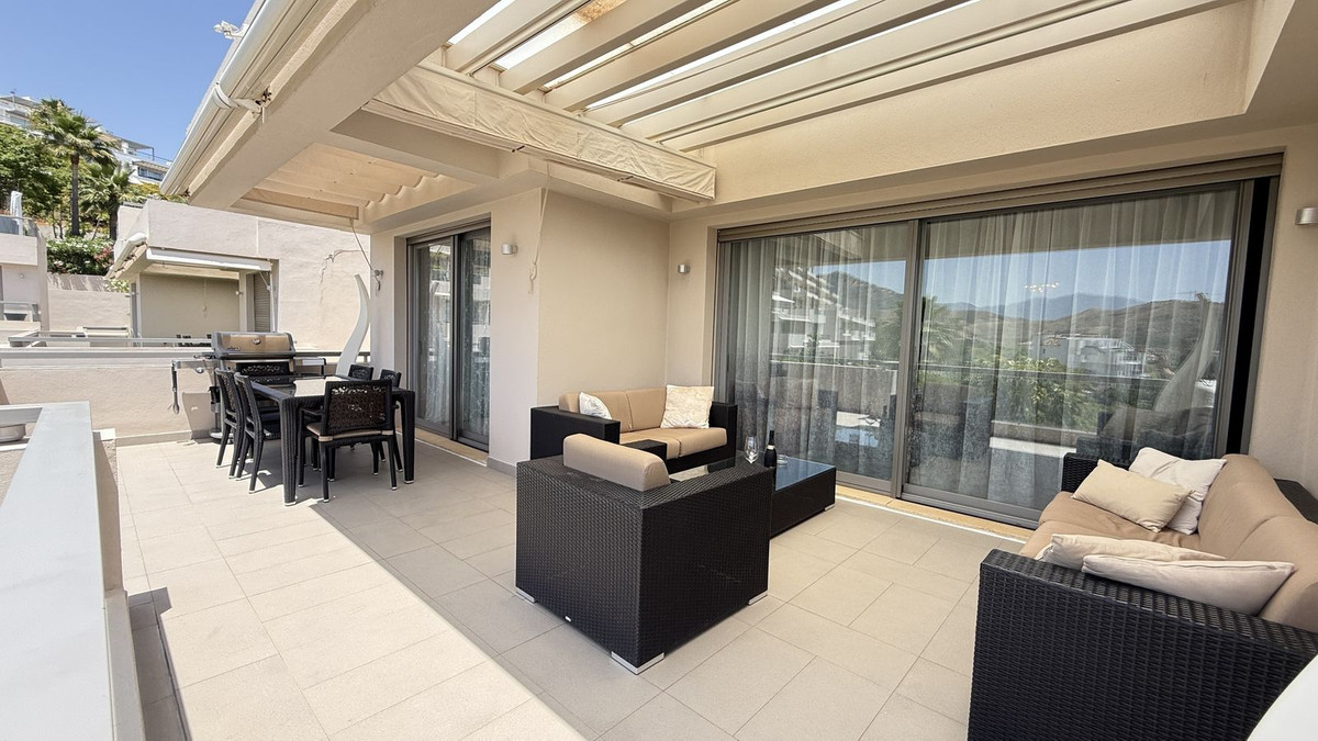 Apartamentos de 3 dormitorios en venta en Benahavís – R5079025 Apartamentos de 3 dormitorios en venta en Benahavís – R5079025