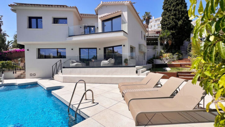 5 bedroom Villas for sale in Riviera del Sol – R5371657 5 bedroom Villas for sale in Riviera del Sol – R5371657 in