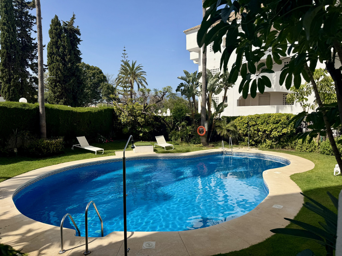 4 bedroom Apartments for sale in Guadalmina Baja – R5410624 4 bedroom Apartments for sale in Guadalmina Baja – R5410624