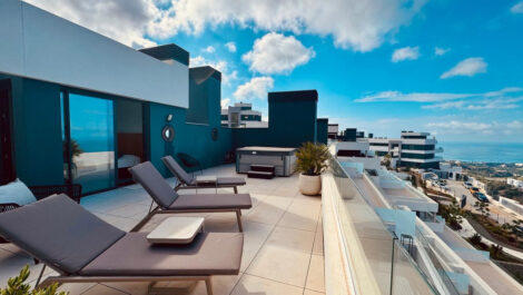 3 bedroom Apartments for sale in Marbella – R5380975