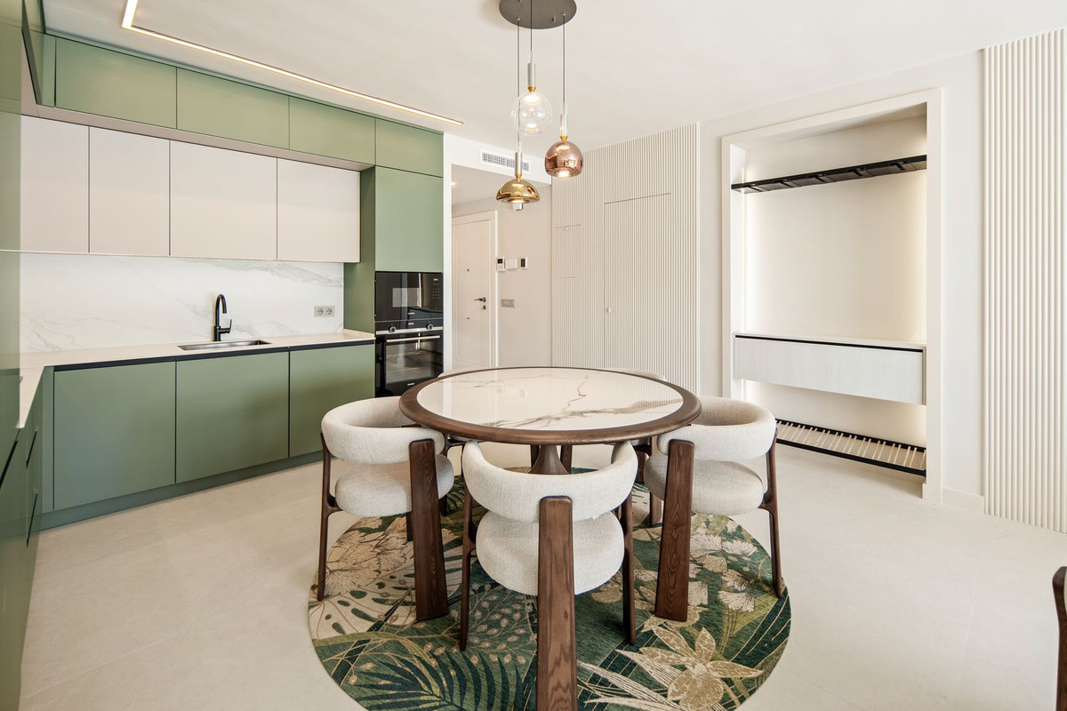 Apartamentos de 3 dormitorios en venta en Nueva Andalucía – R5322253 Apartamentos de 3 dormitorios en venta en Nueva Andalucía – R5322253