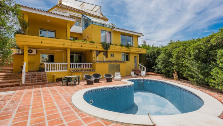 Villas de 9 dormitorios en venta en El Rosario – R2927315 Villas de 9 dormitorios en venta en El Rosario – R2927315 en