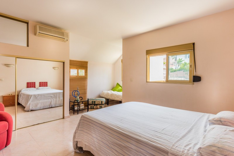 Villas de 9 dormitorios en venta en El Rosario – R2927315 Villas de 9 dormitorios en venta en El Rosario – R2927315