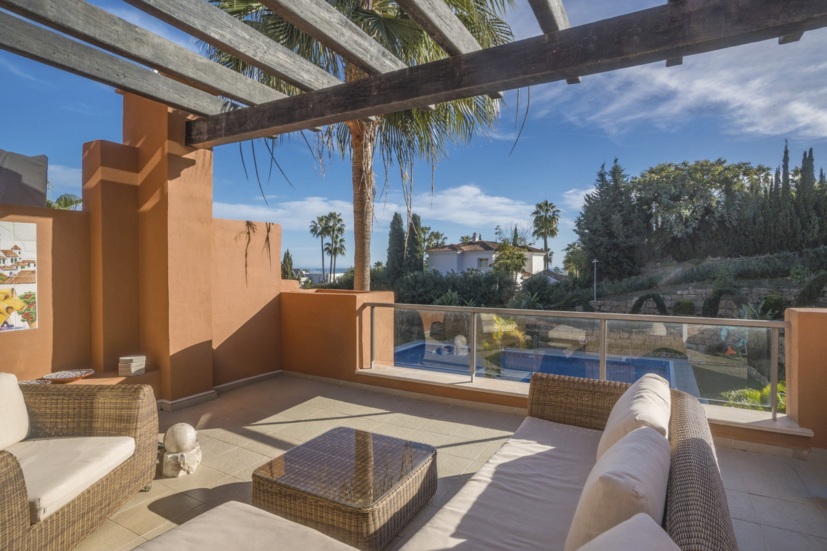 Apartamentos de 3 dormitorios en venta en Nueva Andalucía – R5441611 Apartamentos de 3 dormitorios en venta en Nueva Andalucía – R5441611