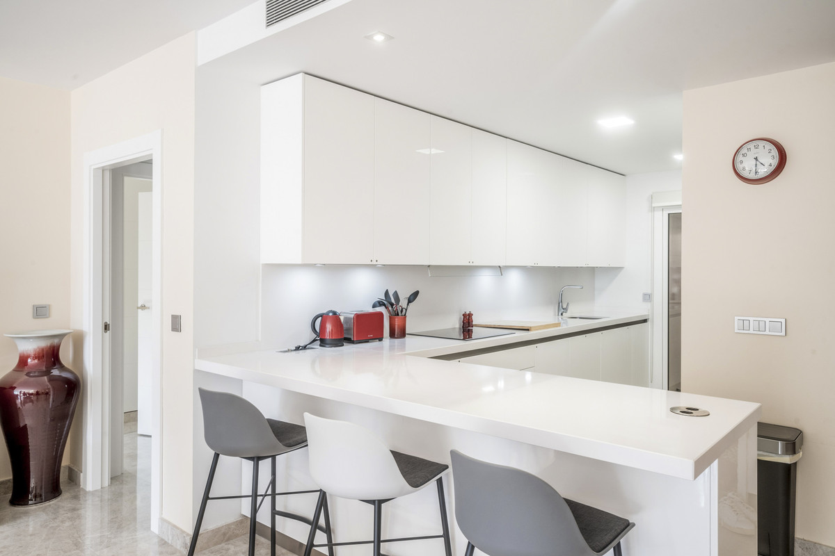 Apartamentos de 3 dormitorios en venta en Nueva Andalucía – R5441611 Apartamentos de 3 dormitorios en venta en Nueva Andalucía – R5441611