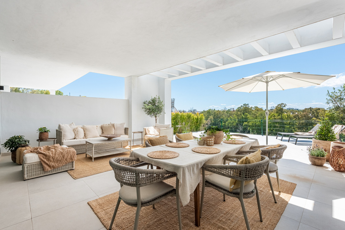 Pareados de 4 dormitorios en venta en San Pedro de Alcántara – R5387671 Pareados de 4 dormitorios en venta en San Pedro de Alcántara – R5387671
