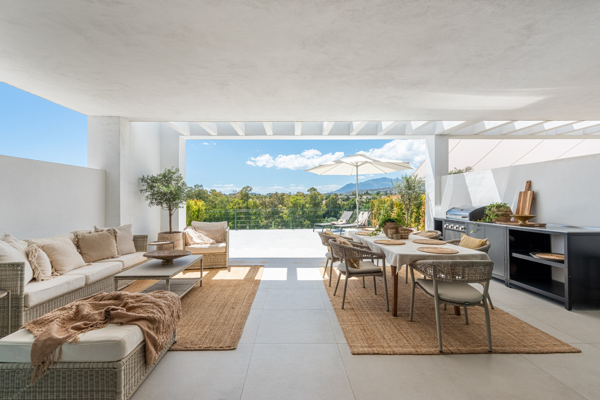 Pareados de 4 dormitorios en venta en San Pedro de Alcántara – R5387671 Pareados de 4 dormitorios en venta en San Pedro de Alcántara – R5387671