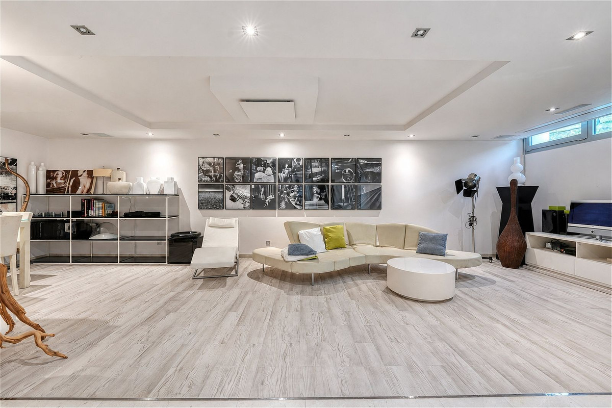 Pareados de 4 dormitorios en venta en Sierra Blanca – R5407807 Pareados de 4 dormitorios en venta en Sierra Blanca – R5407807