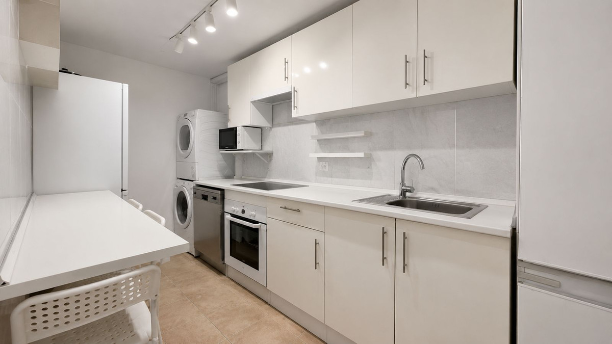 Pareados de 9 dormitorios en venta en Nueva Andalucía – R5448391 Pareados de 9 dormitorios en venta en Nueva Andalucía – R5448391