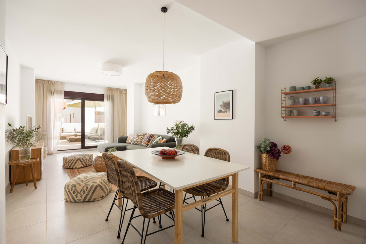 Apartamentos de 3 dormitorios en venta en Nueva Andalucía – R5443771 Apartamentos de 3 dormitorios en venta en Nueva Andalucía – R5443771