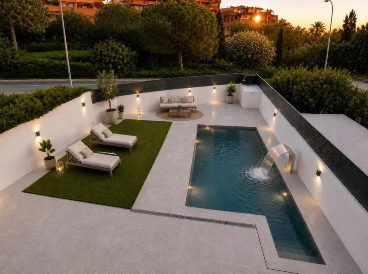 4 bedroom Villas for sale in Marbella – R5435047 4 bedroom Villas for sale in Marbella – R5435047