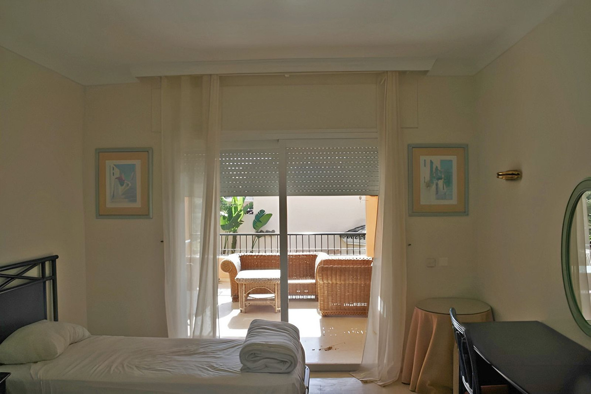 4 bedroom Apartments for sale in Nueva Milla de Oro – R5350126 4 bedroom Apartments for sale in Nueva Milla de Oro – R5350126