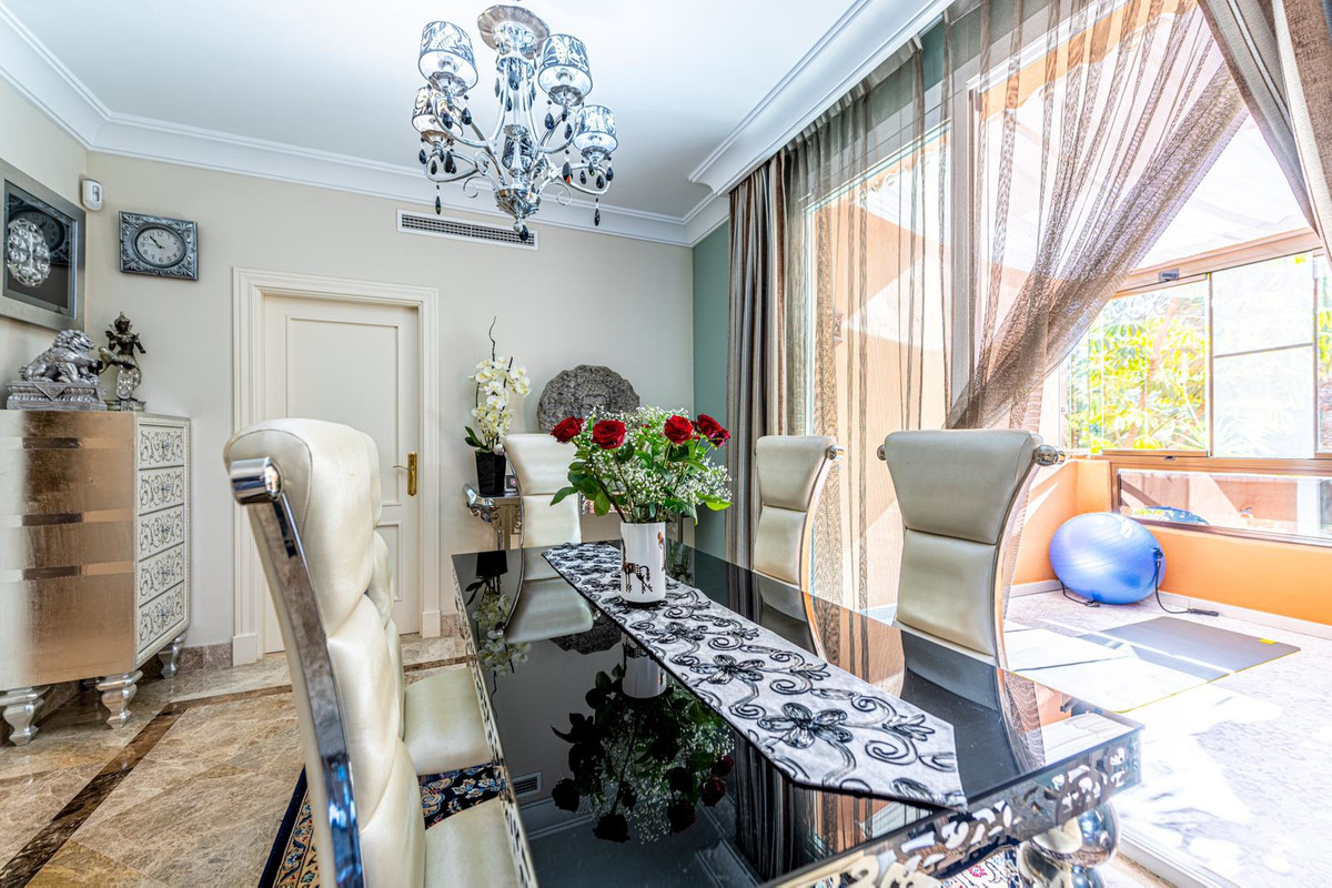 Apartamentos de 2 dormitorios en venta en Nueva Andalucía – R5399737 Apartamentos de 2 dormitorios en venta en Nueva Andalucía – R5399737