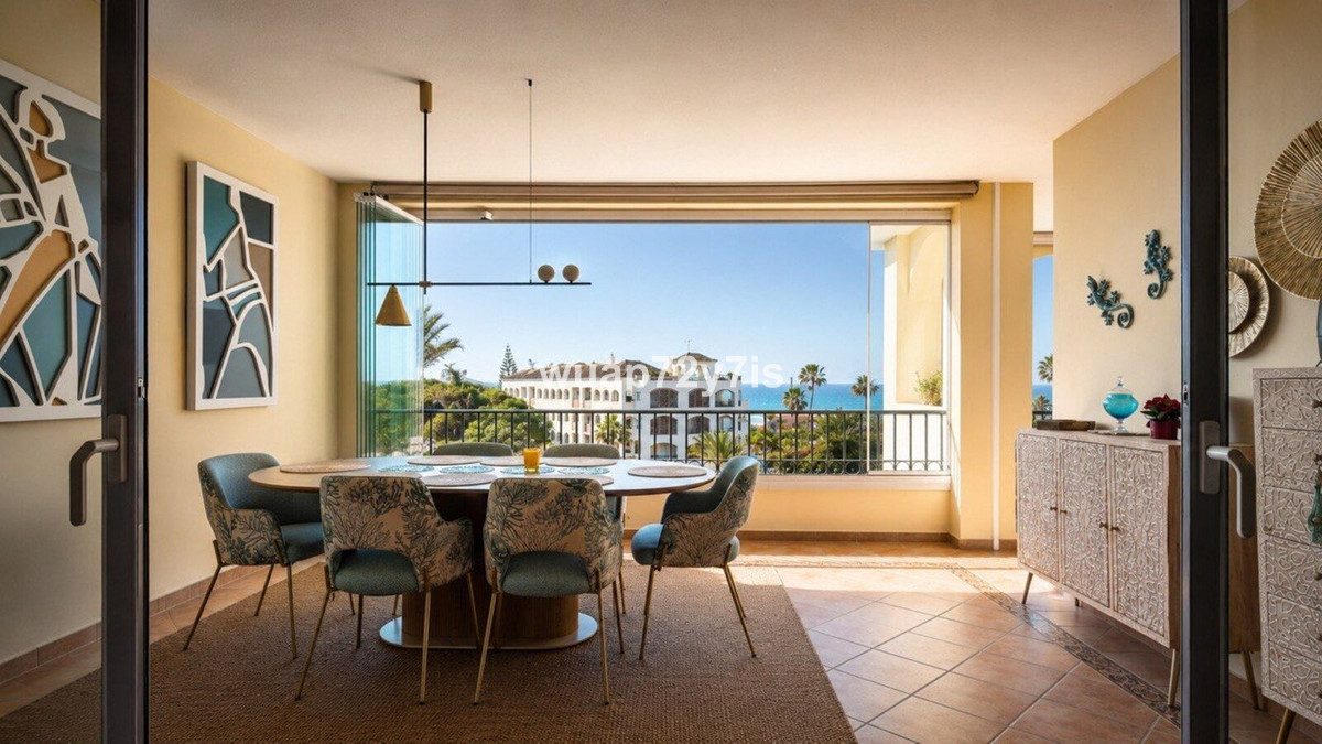 3 bedroom Penthouses for sale in Elviria – R5389705 3 bedroom Penthouses for sale in Elviria – R5389705