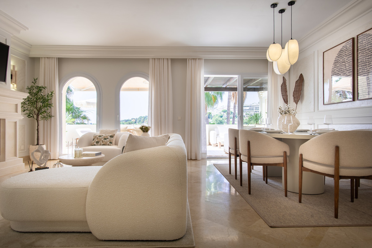 Apartamentos de 3 dormitorios en venta en Nueva Andalucía – R5132776 Apartamentos de 3 dormitorios en venta en Nueva Andalucía – R5132776